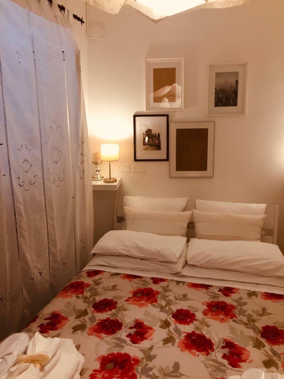 Casa Tipica Siciliana Patronale Home Bedandbreakfast Tremetrisoprailcielo Camere Con Vista, Colazione Interna In Terrazzo Panoramico 칼타기론 외부 사진